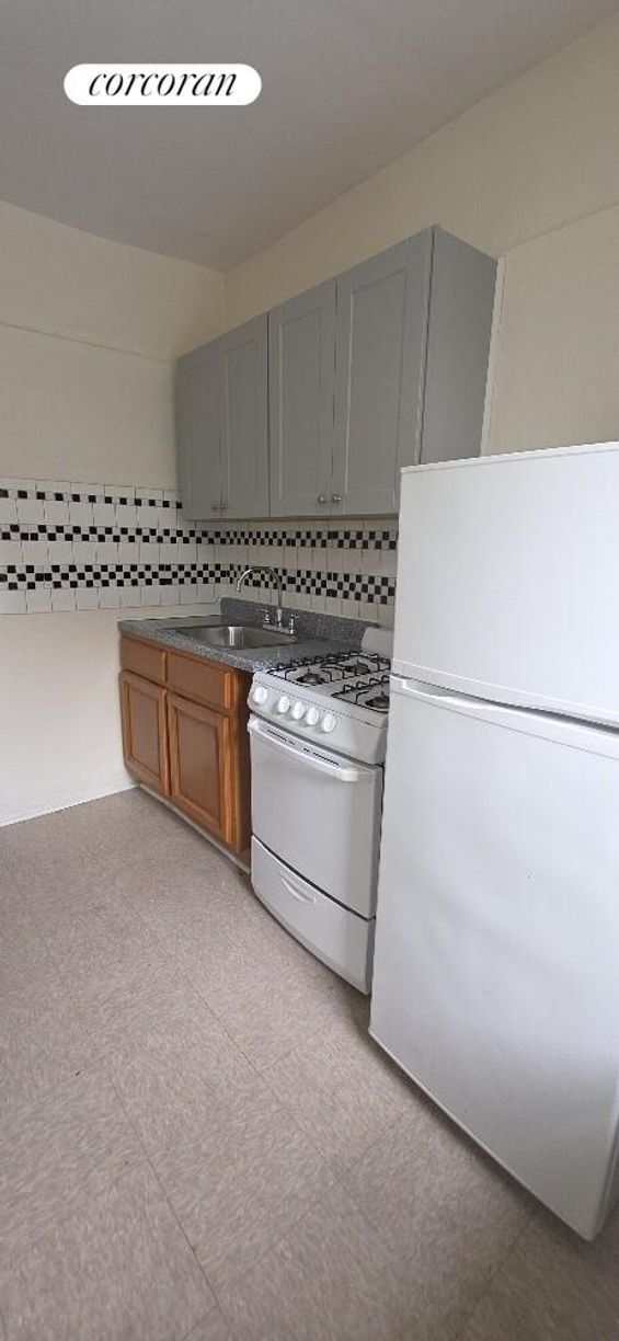 Foto del edificio - 80 Halsey St