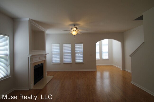 Building Photo - 3 br, 2.5 bath House - 1189 Constitution P...