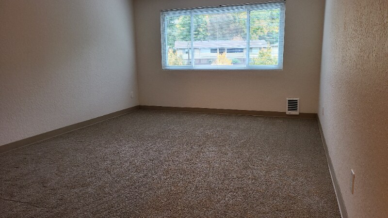 Foto principal - 1625 Kent Des Moines Rd