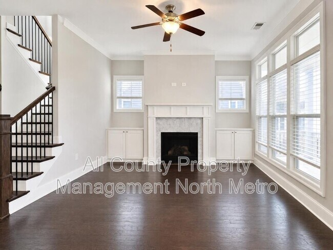 Building Photo - 2202 Haventree Ct