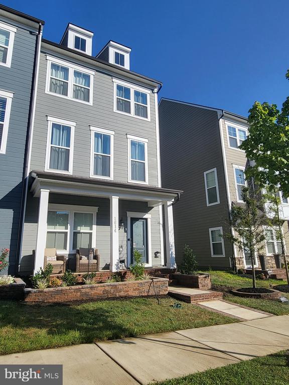 Foto principal - 1614 Grove Chestnut Rd