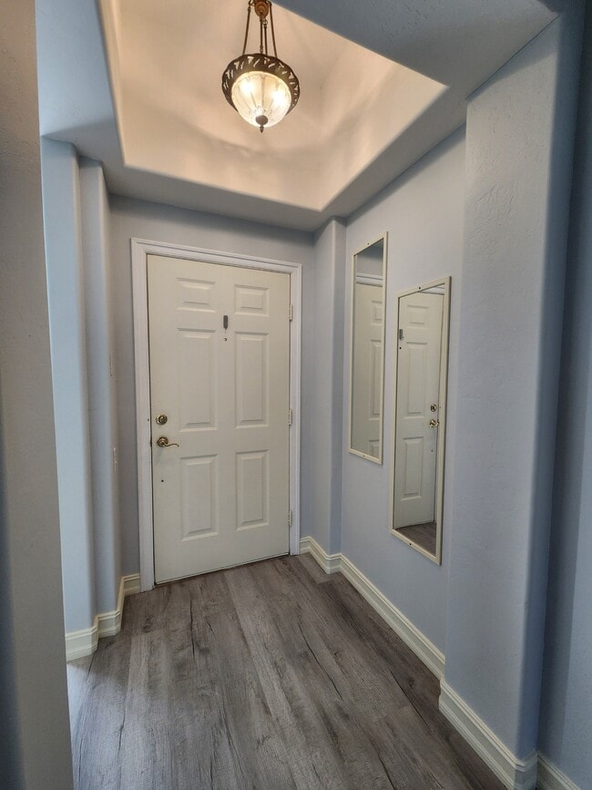 Building Photo - 965 Tarpon Cove Dr