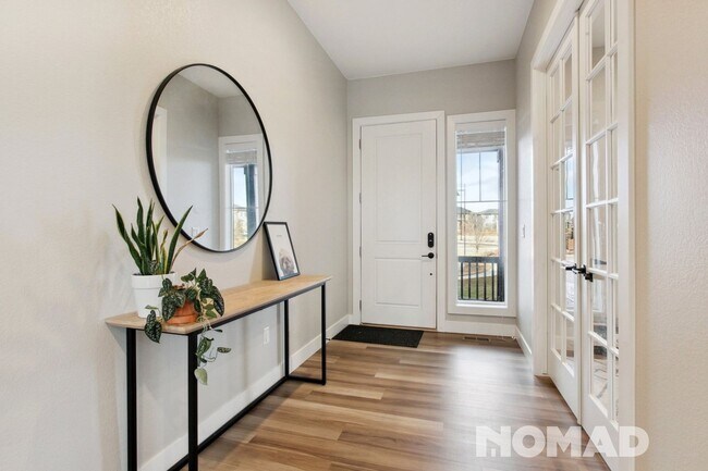 Building Photo - Spacious 3BR plus Office House in Erie