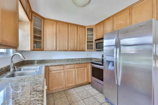 Foto principal - 6333 College Grove Dr