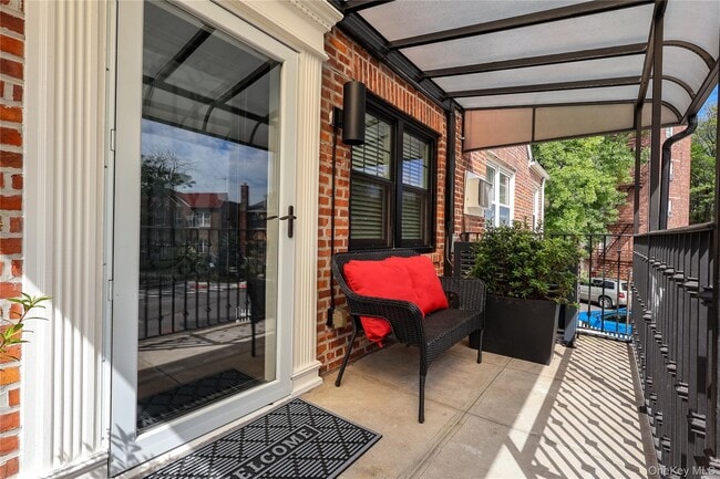 Building Photo - 67-04 Selfridge St