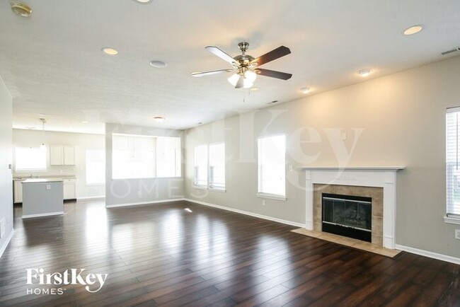 Foto del edificio - 3526 Firethorn Drive