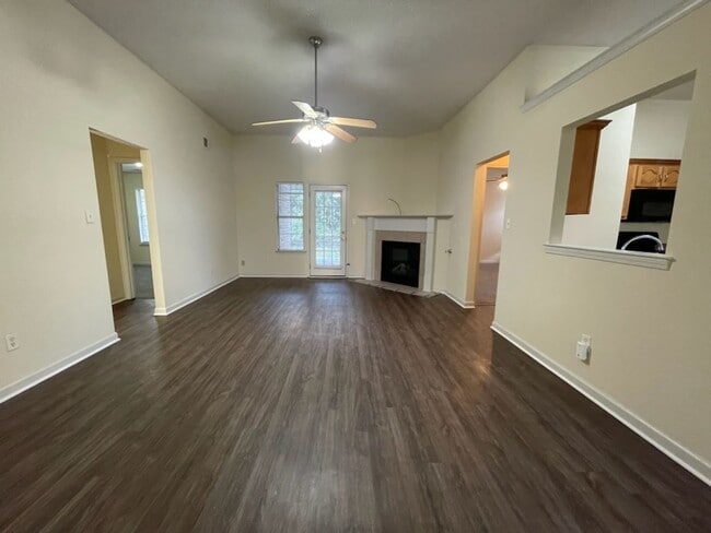 Building Photo - ALEXANDERS CROSSING SUBDIVISION