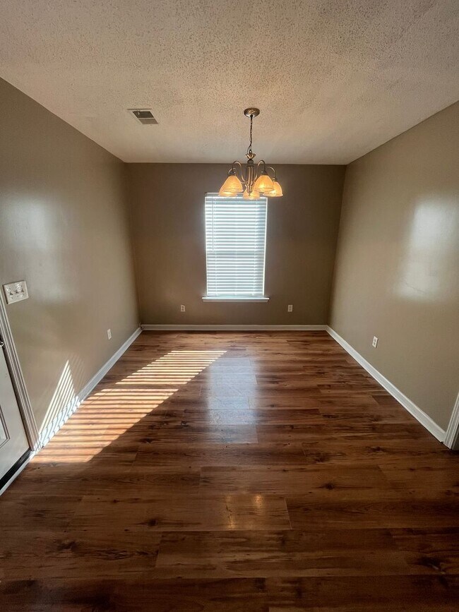 Foto del edificio - 3506 13th St