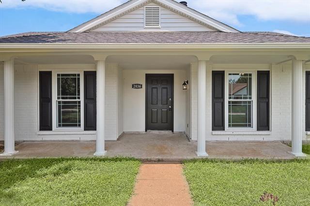 Foto del edificio - 2836 Oxford Ln