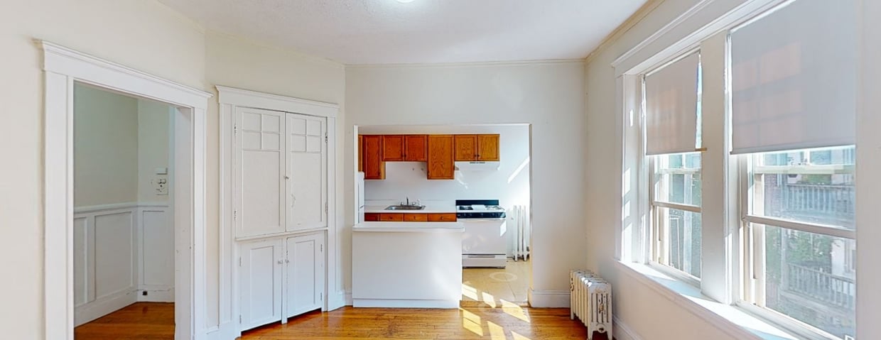 Primary Photo - 1776 Beacon St