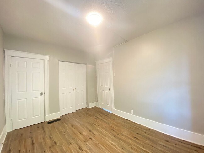 Building Photo - 1011 Purcell Ave