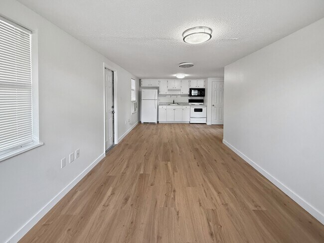 Foto del edificio - 204 2nd St