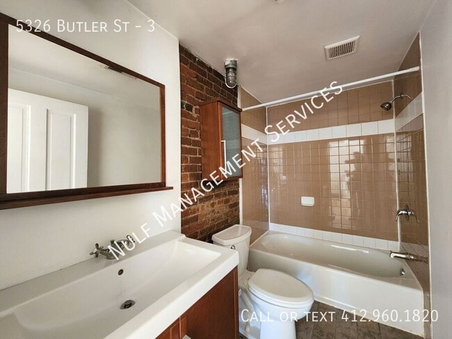 Building Photo - 5326 Butler St