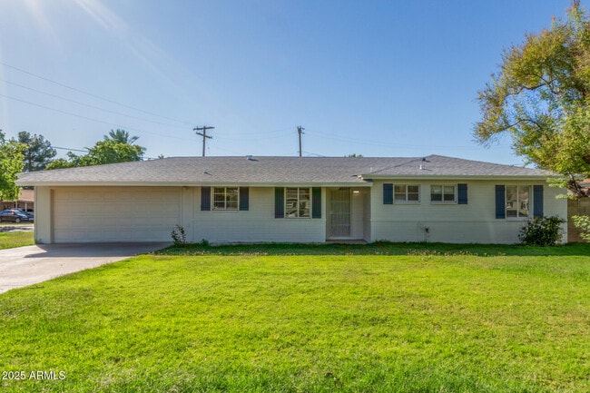 Building Photo - 5306 N 8th Ave