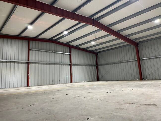 Foto del edificio - 12780 Hanford Armona Rd