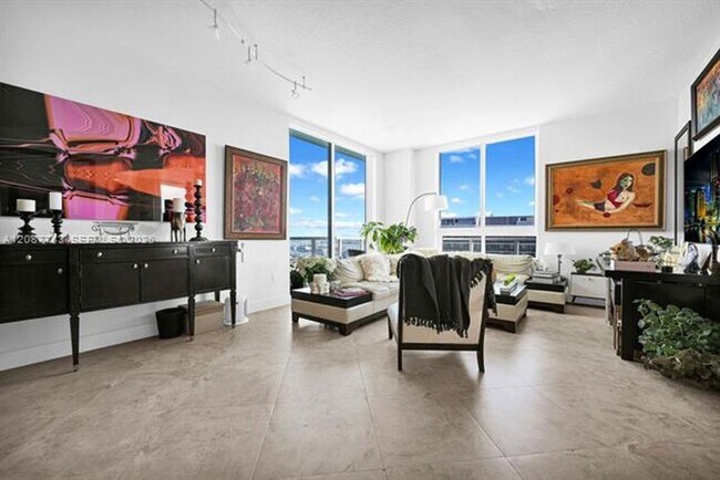 Photo - 1900 N Bayshore Dr cu-5103 Apartment