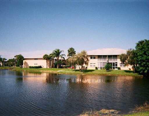 Primary Photo - 1505 SE Royal Green Cir