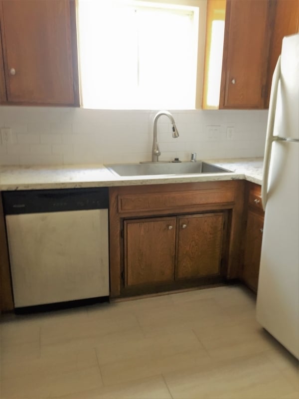 Photo - 10961 Palms Blvd Apartment