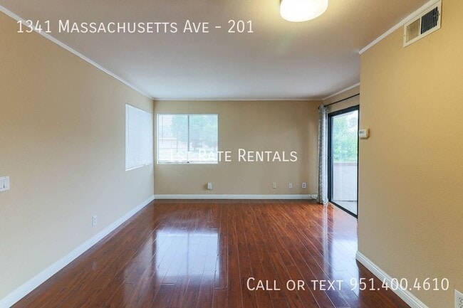 Foto del edificio - 1341 Massachusetts Ave