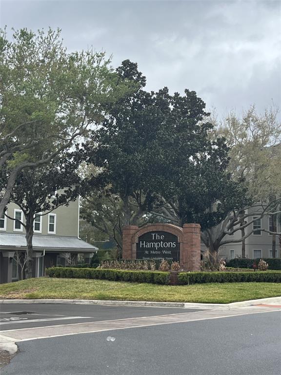 Foto del edificio - 3396 Parkchester Square Blvd