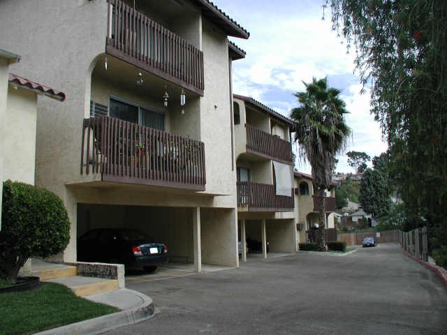 Otro - 5547-5553 Shasta Ln