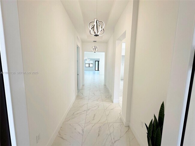 Foto del edificio - 17354 SW 46th St