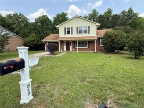Building Photo - 849 Stoneykirk Dr