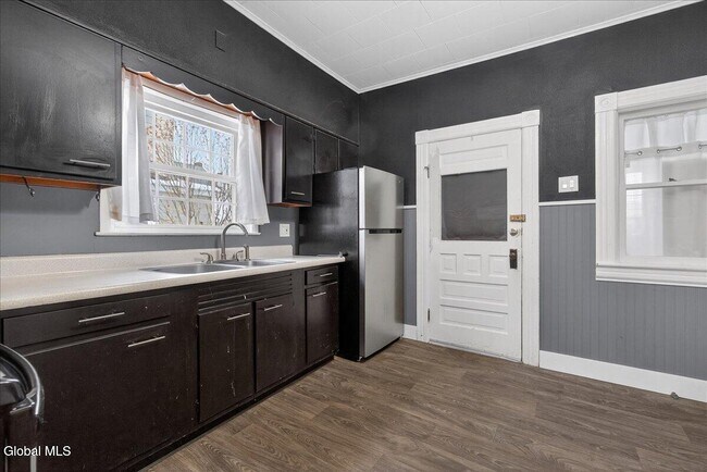 Foto del edificio - 415 Broadway