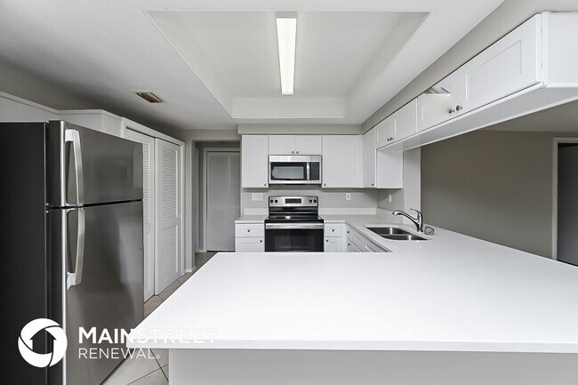 Building Photo - 7115 Moravian Dr