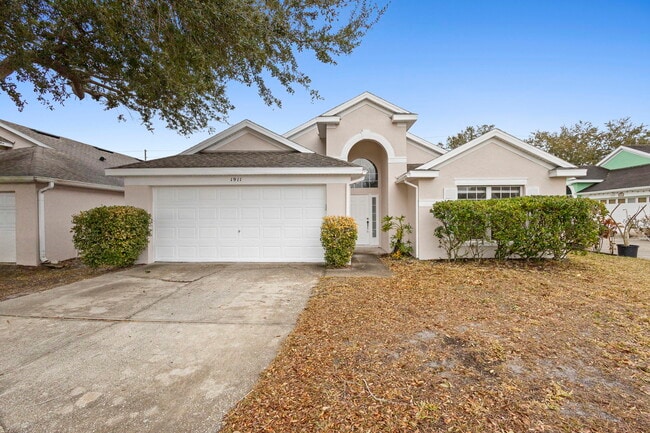 Building Photo - 1911 Colonial Woods Blvd