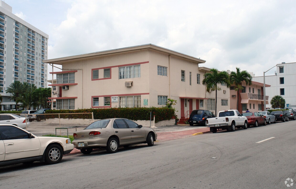 Foto del edificio - 6727 Indian Creek Dr