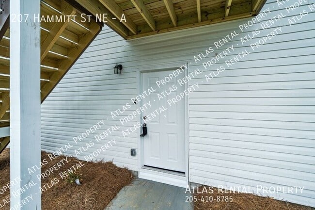 Building Photo - 207 Hammitt St NE