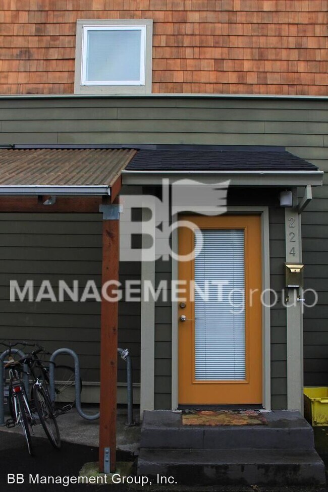 Foto del edificio - 2 br, 1 bath House - 224 NE Fremont  Street