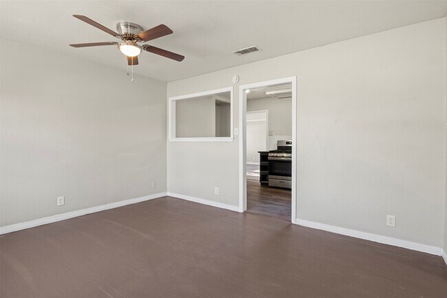 Foto del edificio - 320 NE 31st St