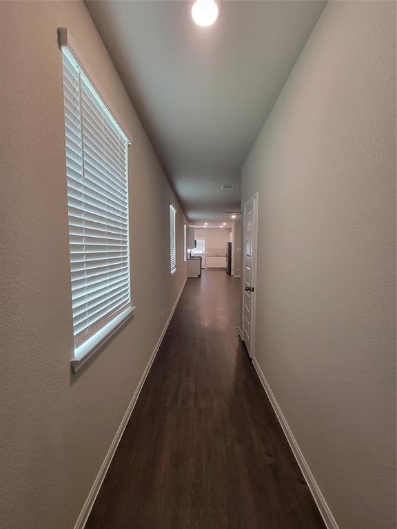 Building Photo - 14042 Chinook Dr