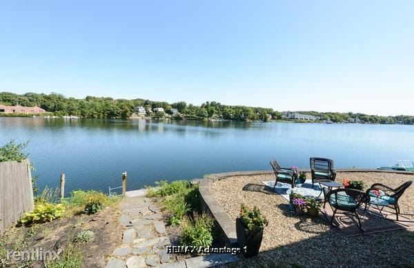 Foto del edificio - 1 br, 1 bath Apartment - 330 Lake Ave