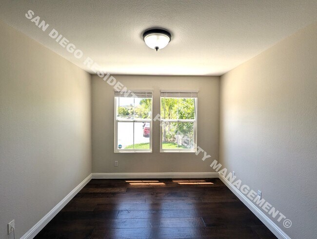 Foto del edificio - Spacious, Two-Story Home in Gated Ivey Ran...