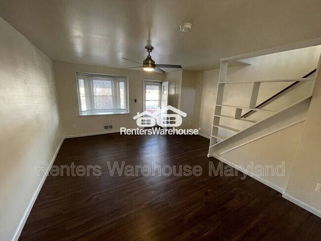 Building Photo - 2062 Jasmine Rd