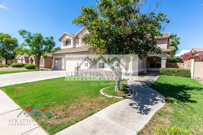 Photo - 960 E Constitution Dr House