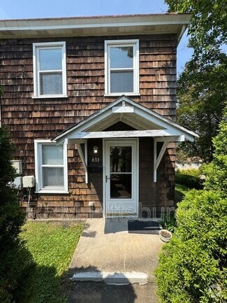 Building Photo - 633 Weston Wy