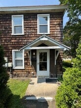 Building Photo - 633 Weston Wy