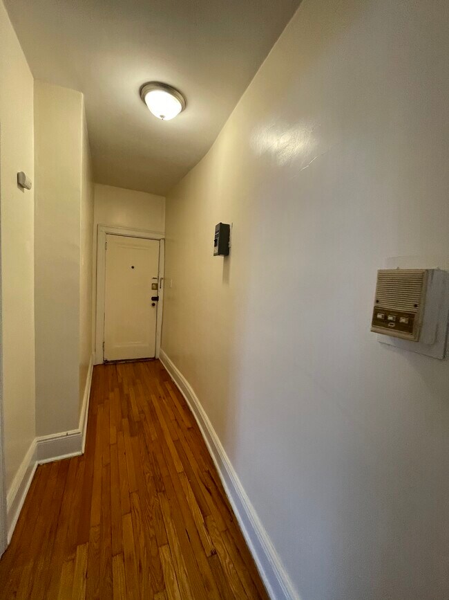 Foto del edificio - 83 W 32nd St