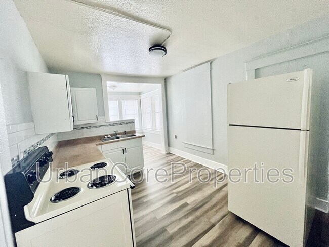 Foto del edificio - 417 4th St N