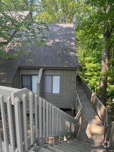 Building Photo - 9022 S Pointe Ridge Ln