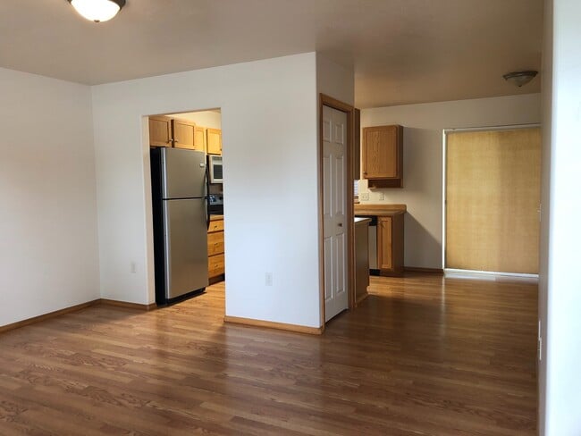 Building Photo - Amazing townhouse on Amazing Drive in Lolo...