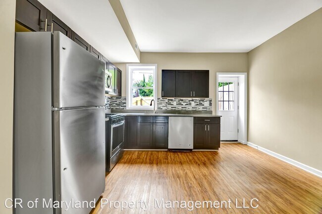 Building Photo - 3 br, 2 bath House - 1100 Ashburton St