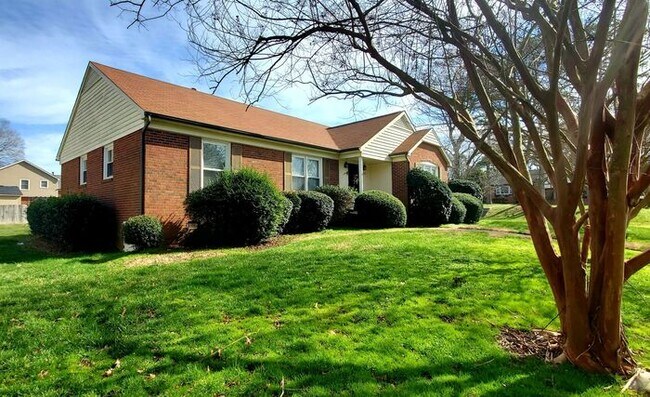 Foto del edificio - Spacious 3 bedroom 2 bathroom in Gastonia