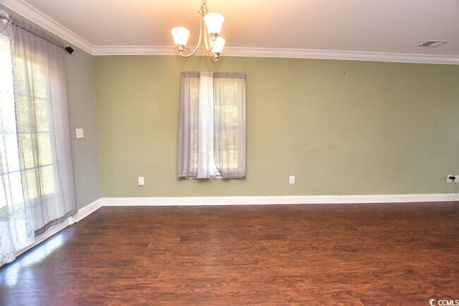 Foto del edificio - 1909 Ackerrose Dr