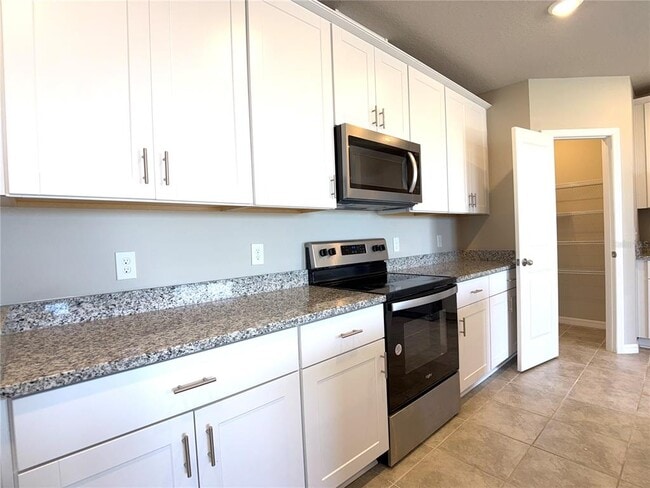 Foto del edificio - 1611 Bark Rdg Dr