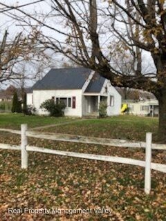 Building Photo - 3 br, 2 bath House - 222 Chestnut Street